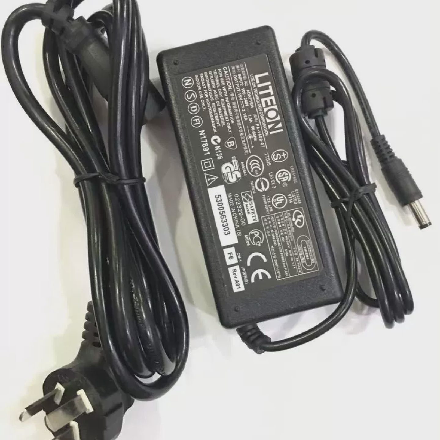 适用用微鲸K1投影机投影仪电源适配器充电器WP3K1B19V2.37A3.16A