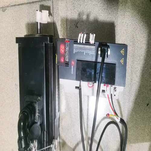 咨询-东菱伺服2.3Kw带抱闸套装:11.5A；220V