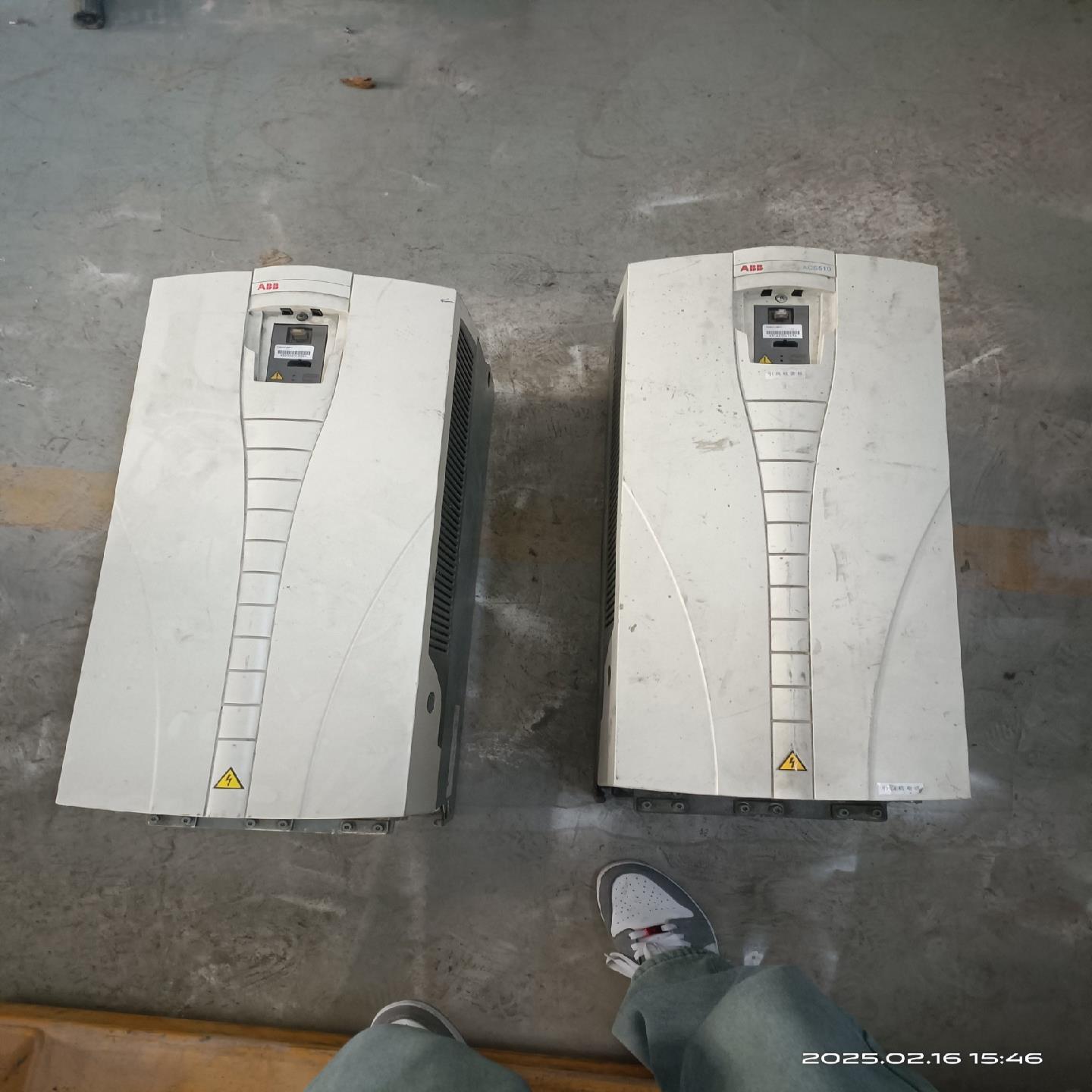 询价拍~ABB变频器ACS550-01-180A-4，90/75kw