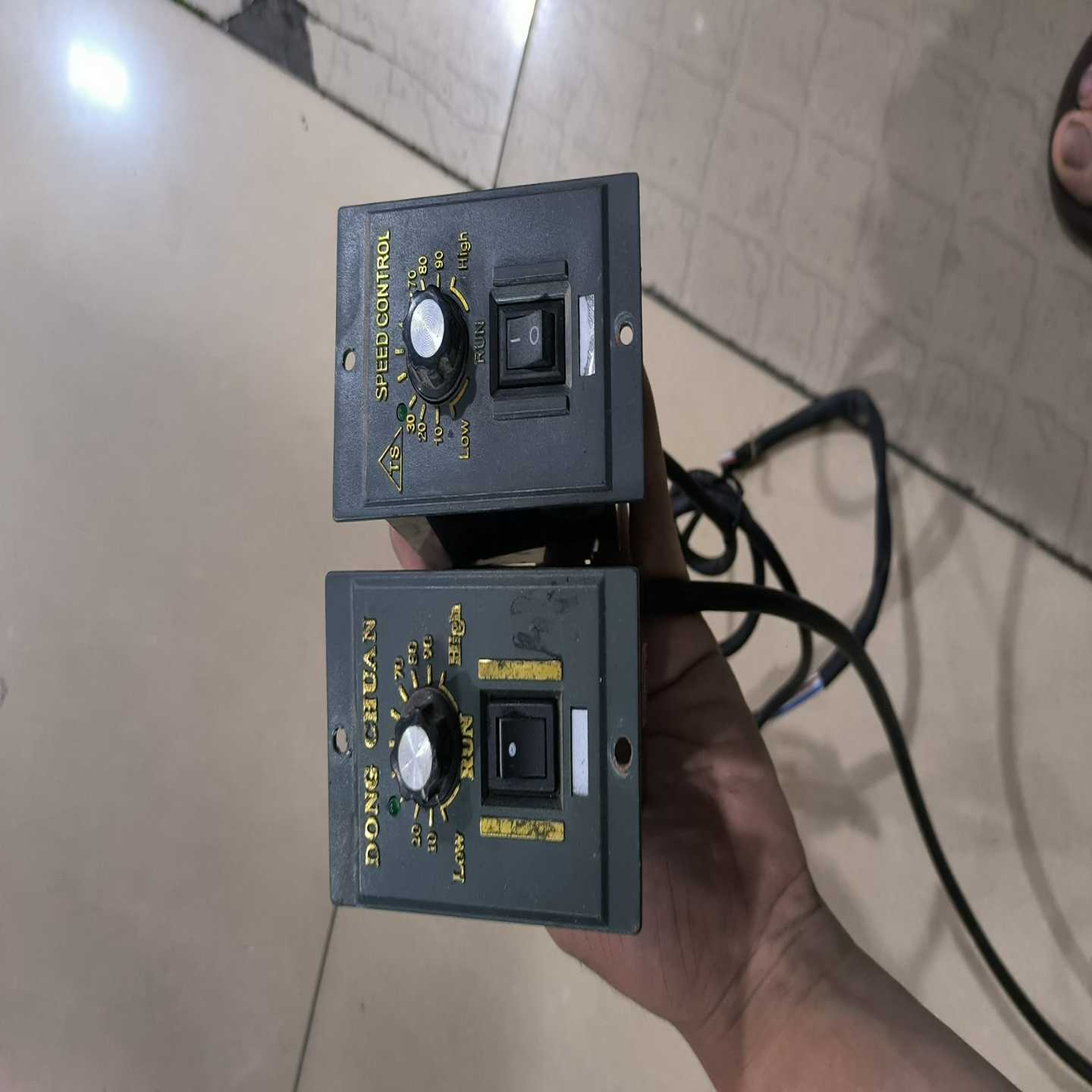 TWT东炜庭90W调速器，单相电机控制器，外壳有正常使用痕迹-议价