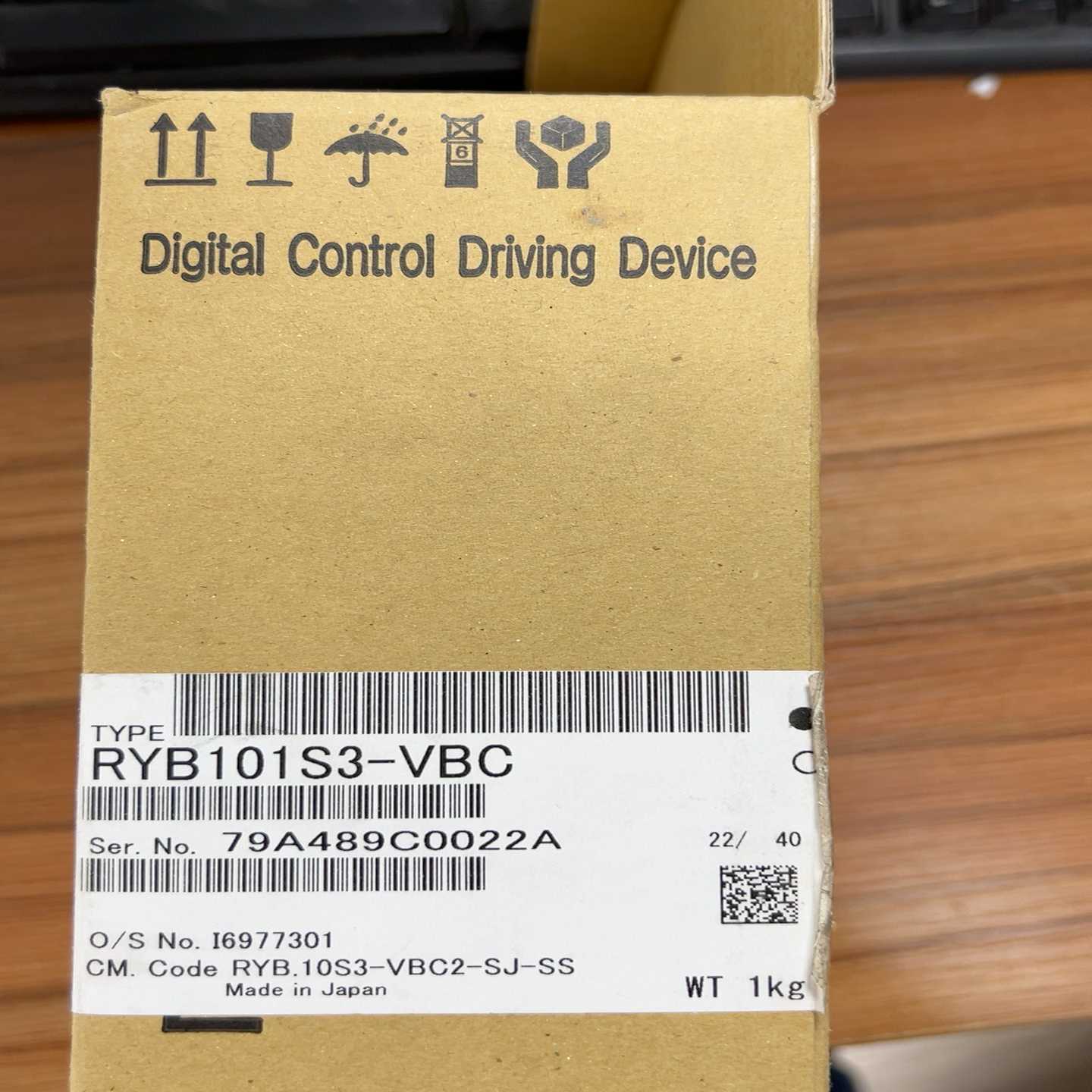 富士伺服驱动器RYB101S3-VBC百分百可提供询价