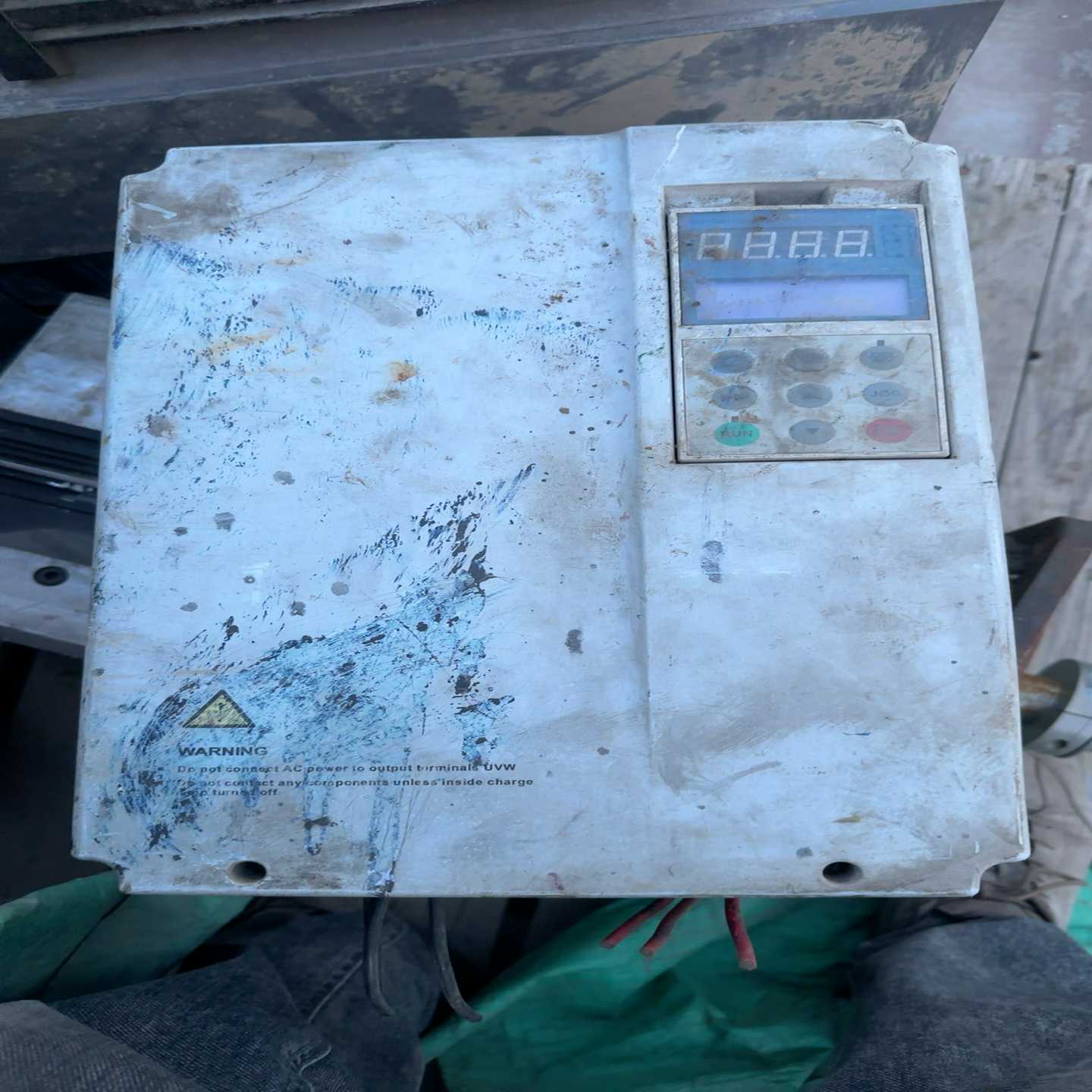 日立电梯变频器HTD31-4T0150E电梯专用,原装