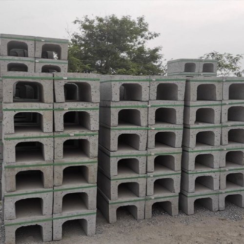 排水沟u型槽导水槽盖板混凝土雨水u形槽海南水泥下水道流水槽定制