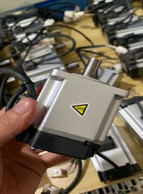 松下A6200w伺服电机MHMF022L1U2M成色不