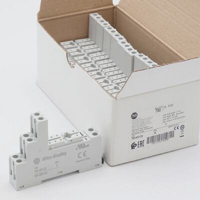 10x AllenBradley Bulletin 700HN123 Ser A Relaissockel 8Polig