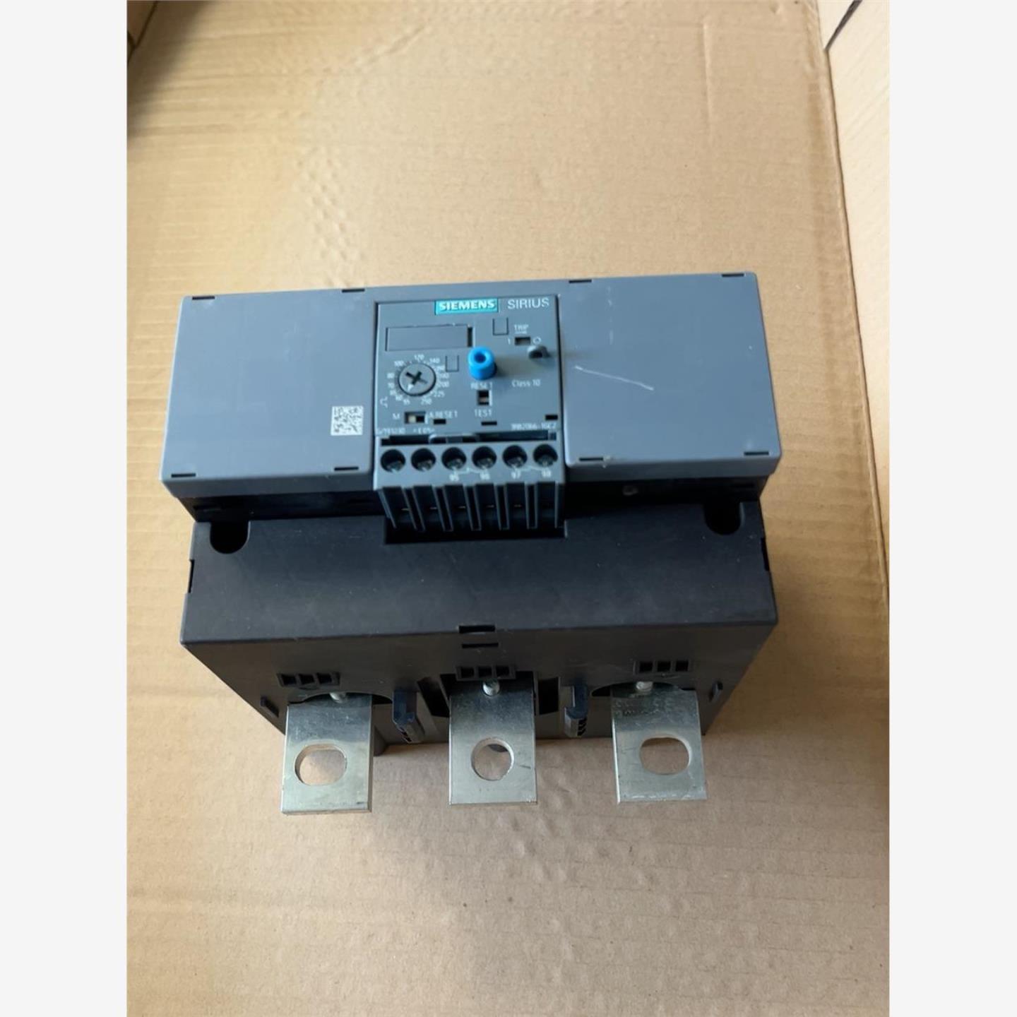 非标价没有包装热过载保护器3RB2066一1GC2