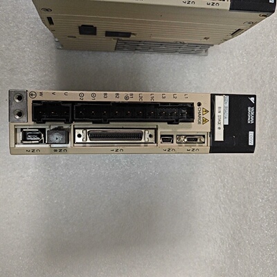 议价Yaskawa Sgdv1R6a01a Original Imported Servo Drive适用