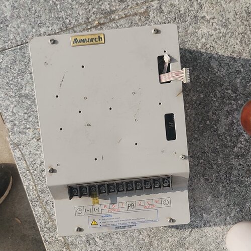 莫纳克LB4007变频器一台售出不退-议价