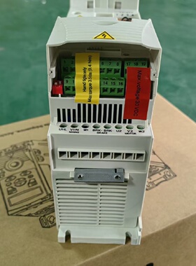 变频器ACS35503E07A521.5KW-询