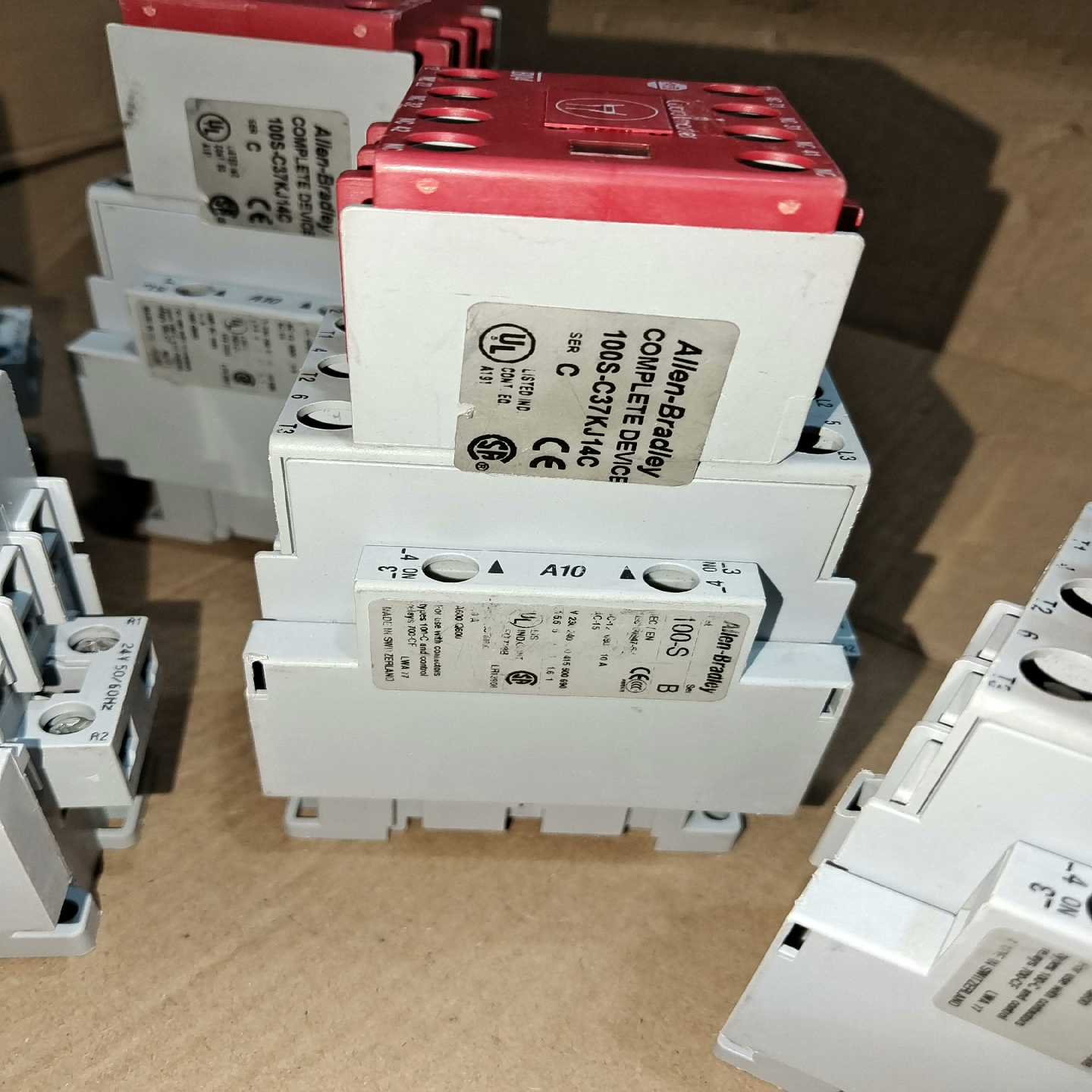 【议价】AB罗克韦尔100－C37*00，AC24V，AB接触适用