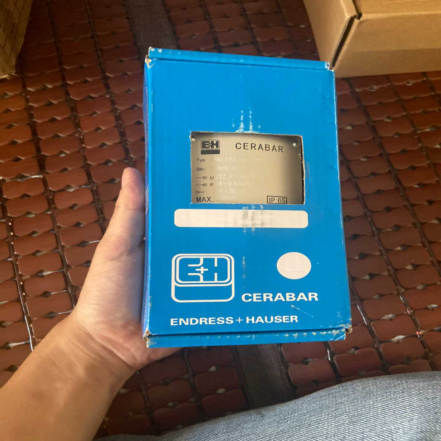 EH压力变送器PMC133-1B1F2P6就询价