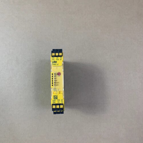【询价】751102 PILZ 模块！成色非常好联系