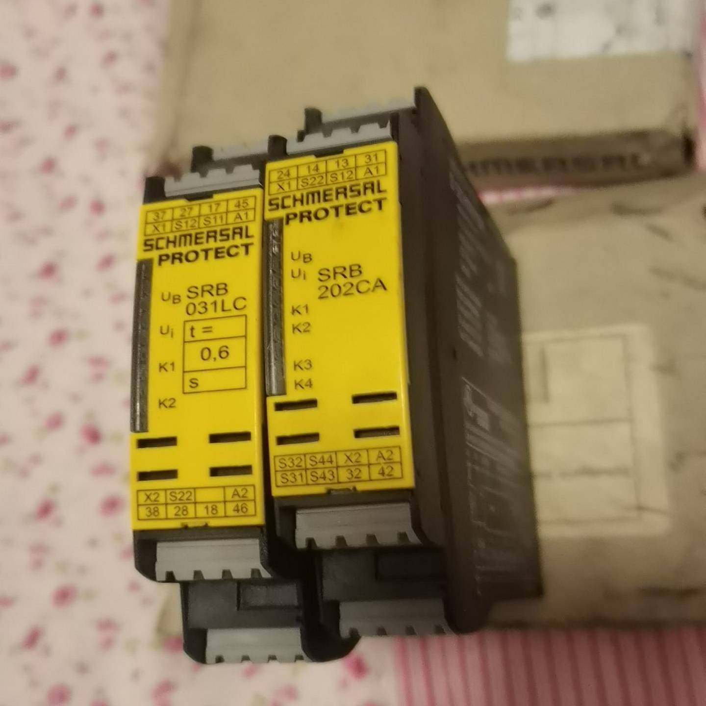 【议价】SCHMERSAL施迈赛安全继电器SRB031LC/0适用