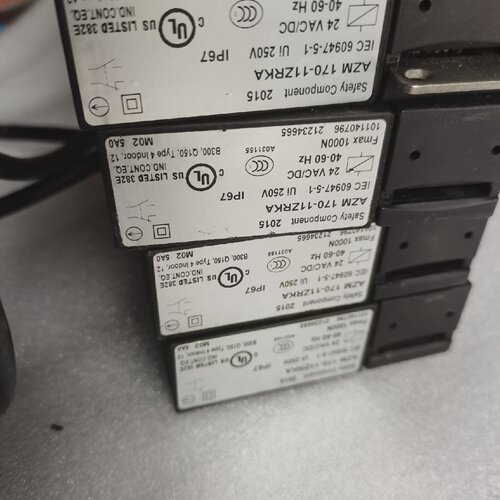 溢价-施迈赛安全门开关AZM17011ZRKA