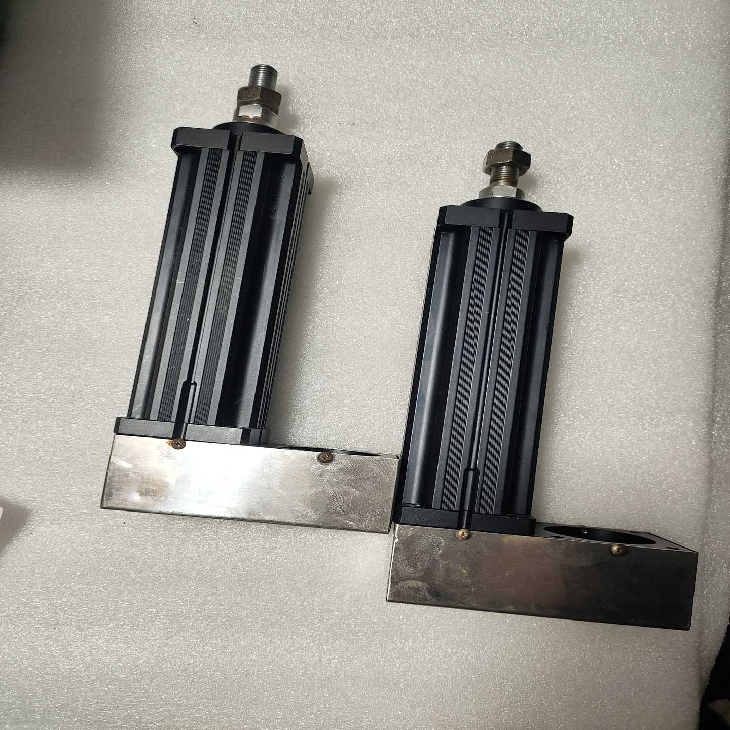 两个电动伸缩杆铝外壳有效行程73mm实物图功能询价