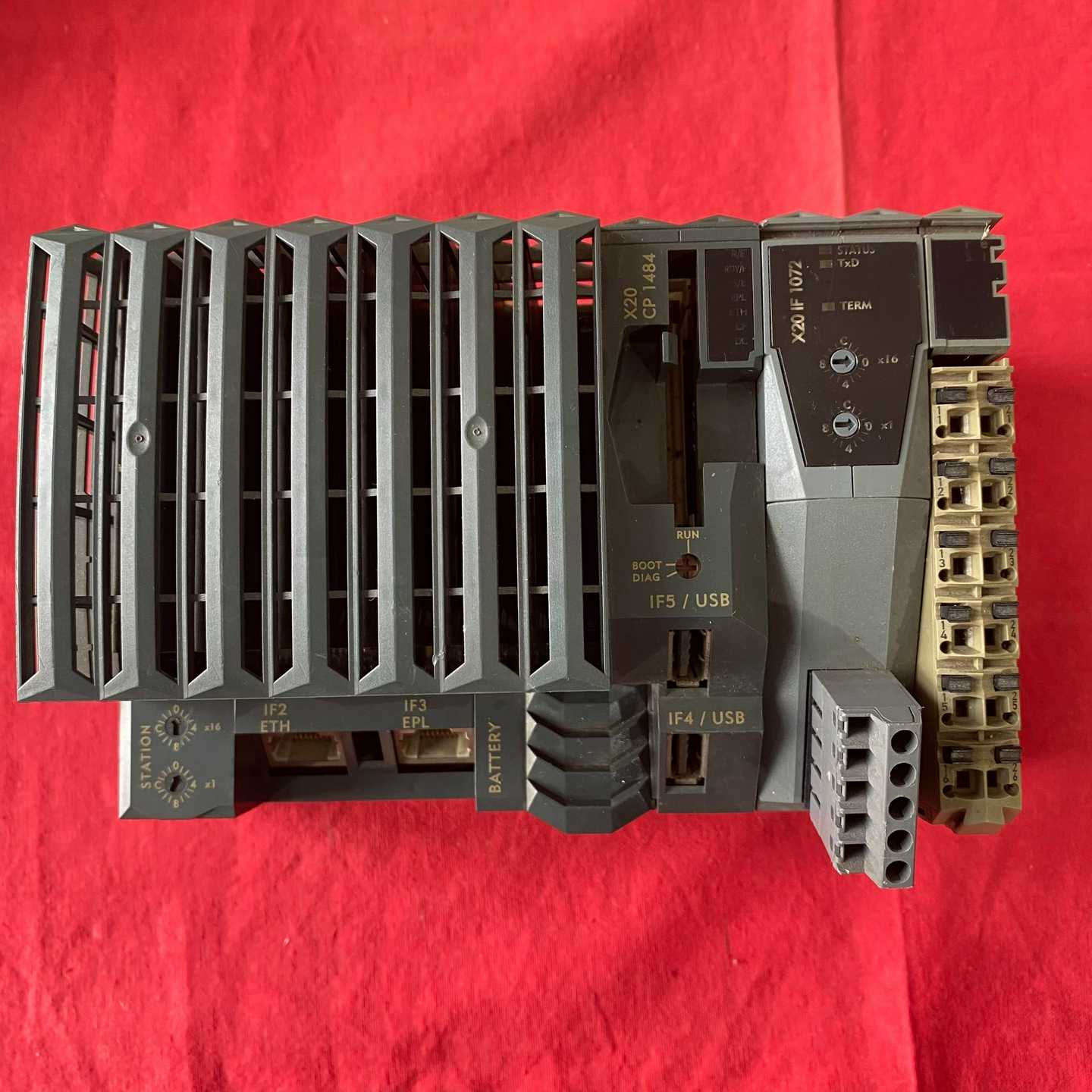 贝加莱PLC模块，型型号X20CP1484，状态良好，功能--议价商品
