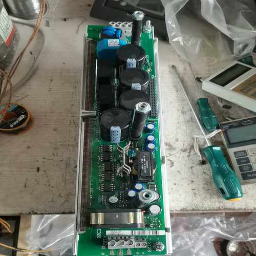 （碧碧商铺）e84avtcd3024sxo伦茨变频器e8400系列3