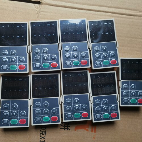 伟创变频器AC70AC80面板KB21A详见下图-议价