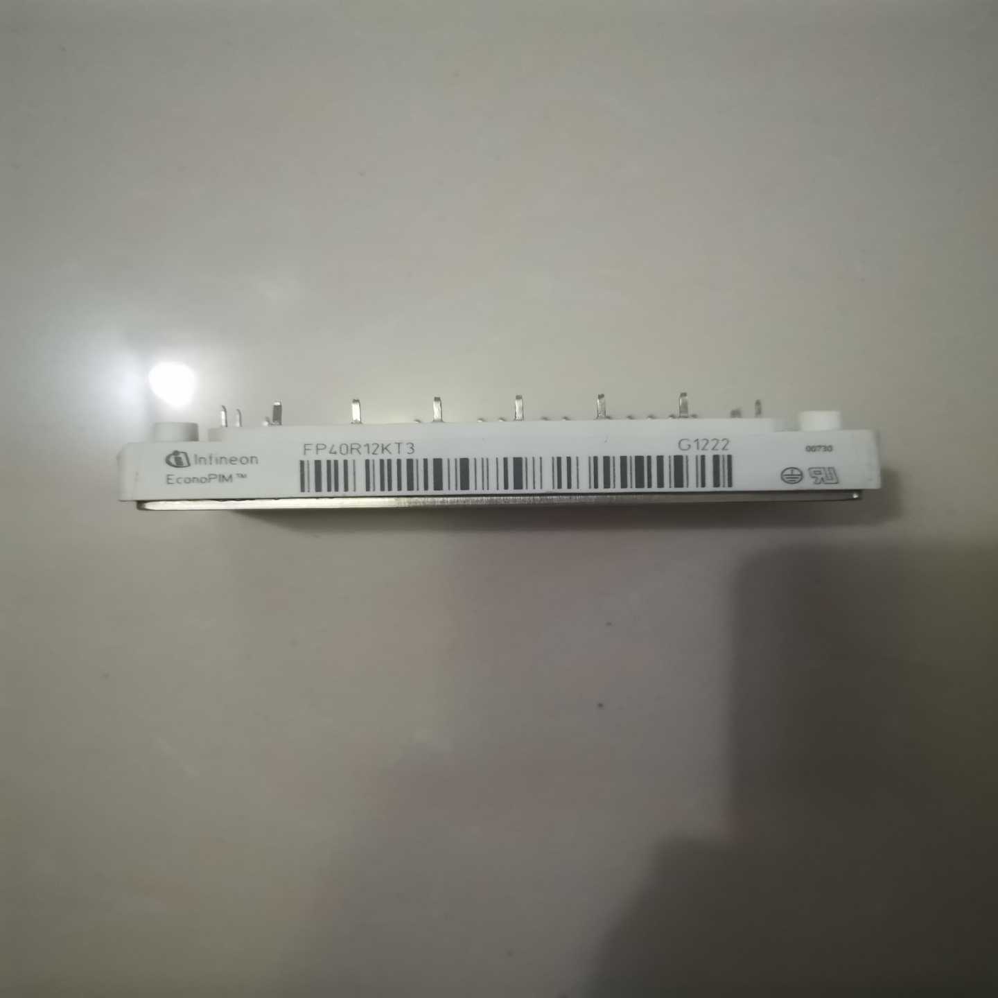 英飞凌 INFINEON  FP40R12KT3  IG~询价