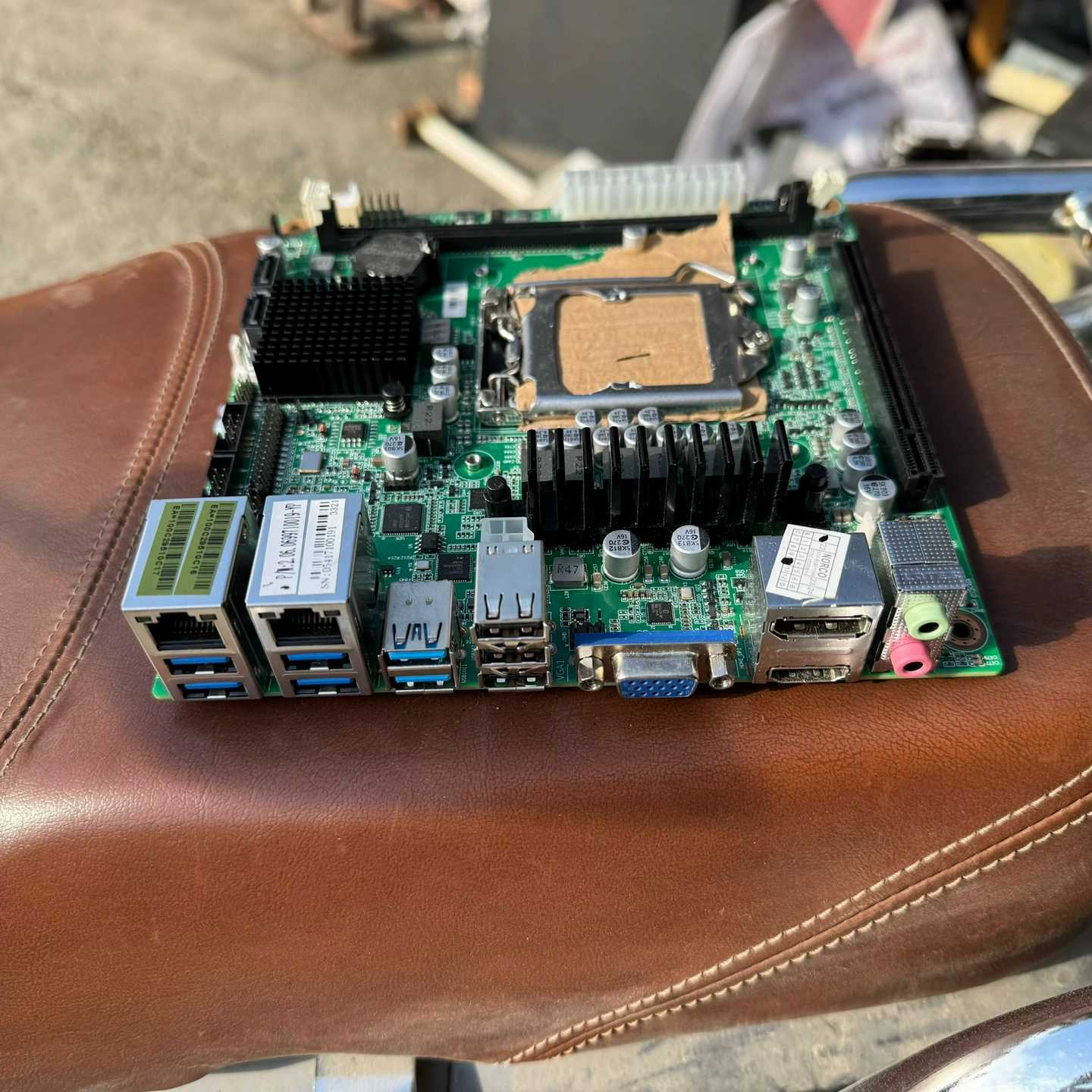 议价拆机MITX-6997华北工控DDR4工业设备主板