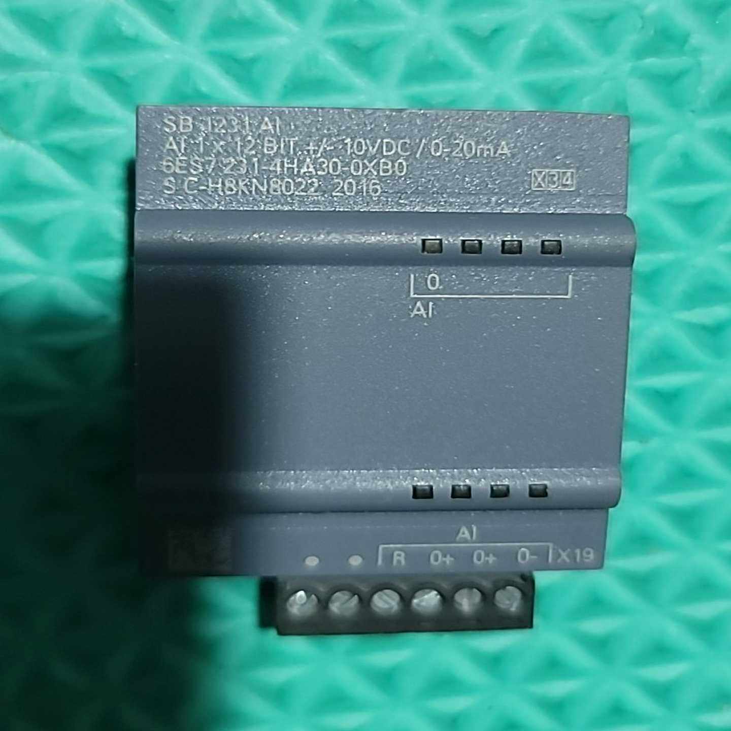 咨询-S7-1200231-4HA30-0XB0，实图拍摄