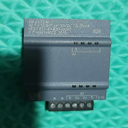 咨询-S7-1200231-4HA30-0XB0，实图拍摄