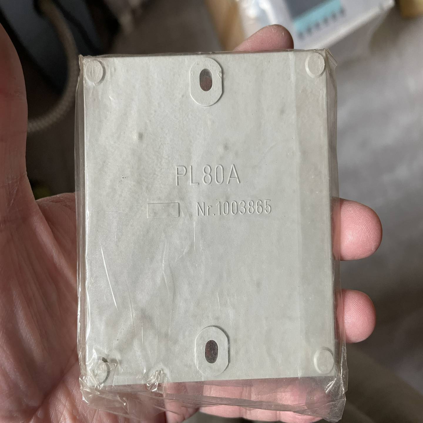 西克SICK反光板PL80A，全新现货一个，邮费到付{议价}