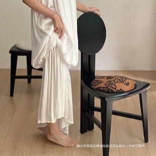 三角椅 复古餐桌椅子家用 法式 中古化妆椅设计师实木餐椅靠背美式