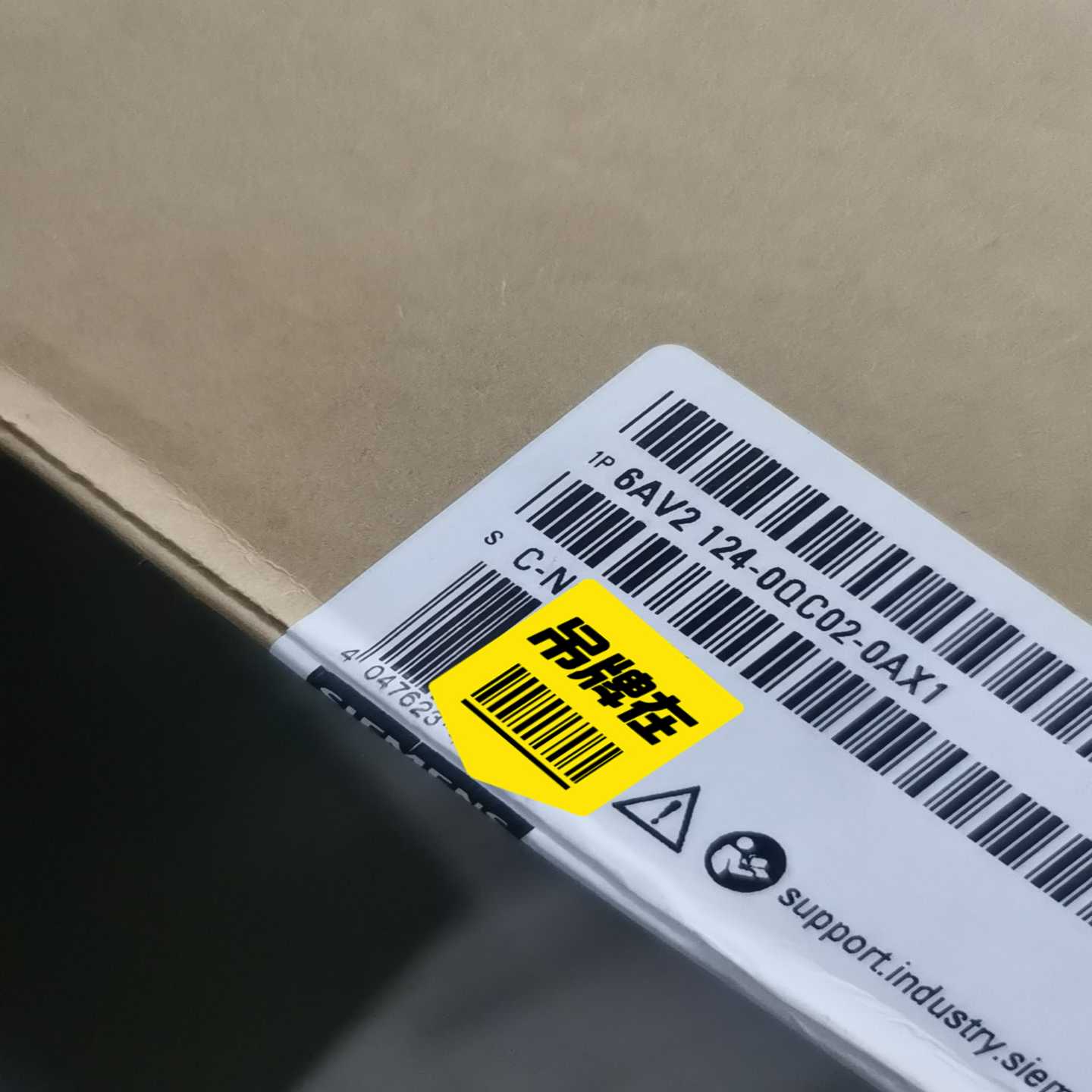 6av2124-0qc02-0ax1触摸屏，未询价