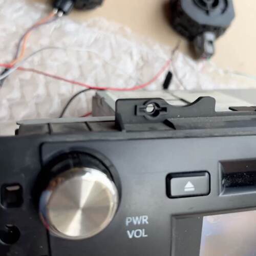 议价Toyotas Original Denso MidTweeter Has Incomparable Sound