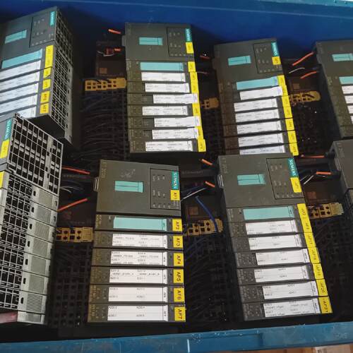 Siemens Set 6ES7 1513BB230AB0  Various Modules