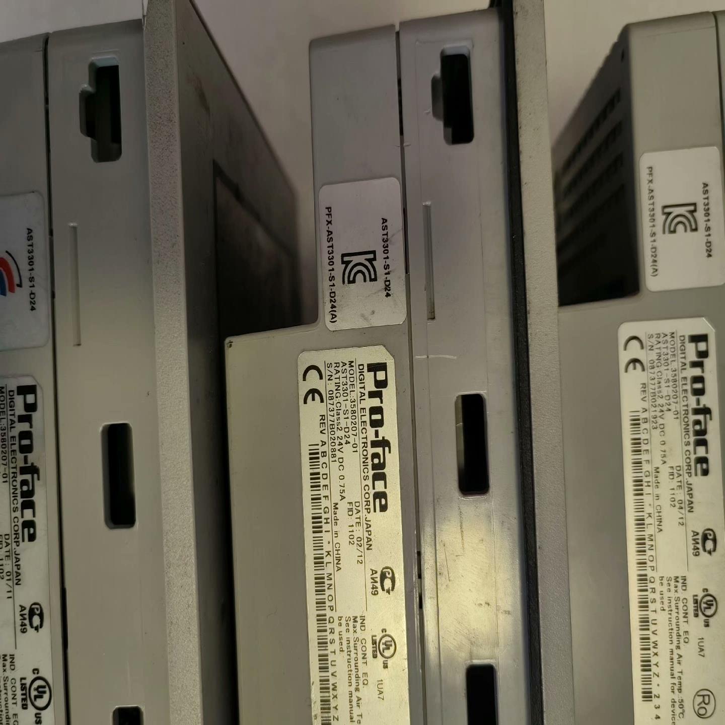 询价~proface触摸屏ast3301w-B1-d24/agp3