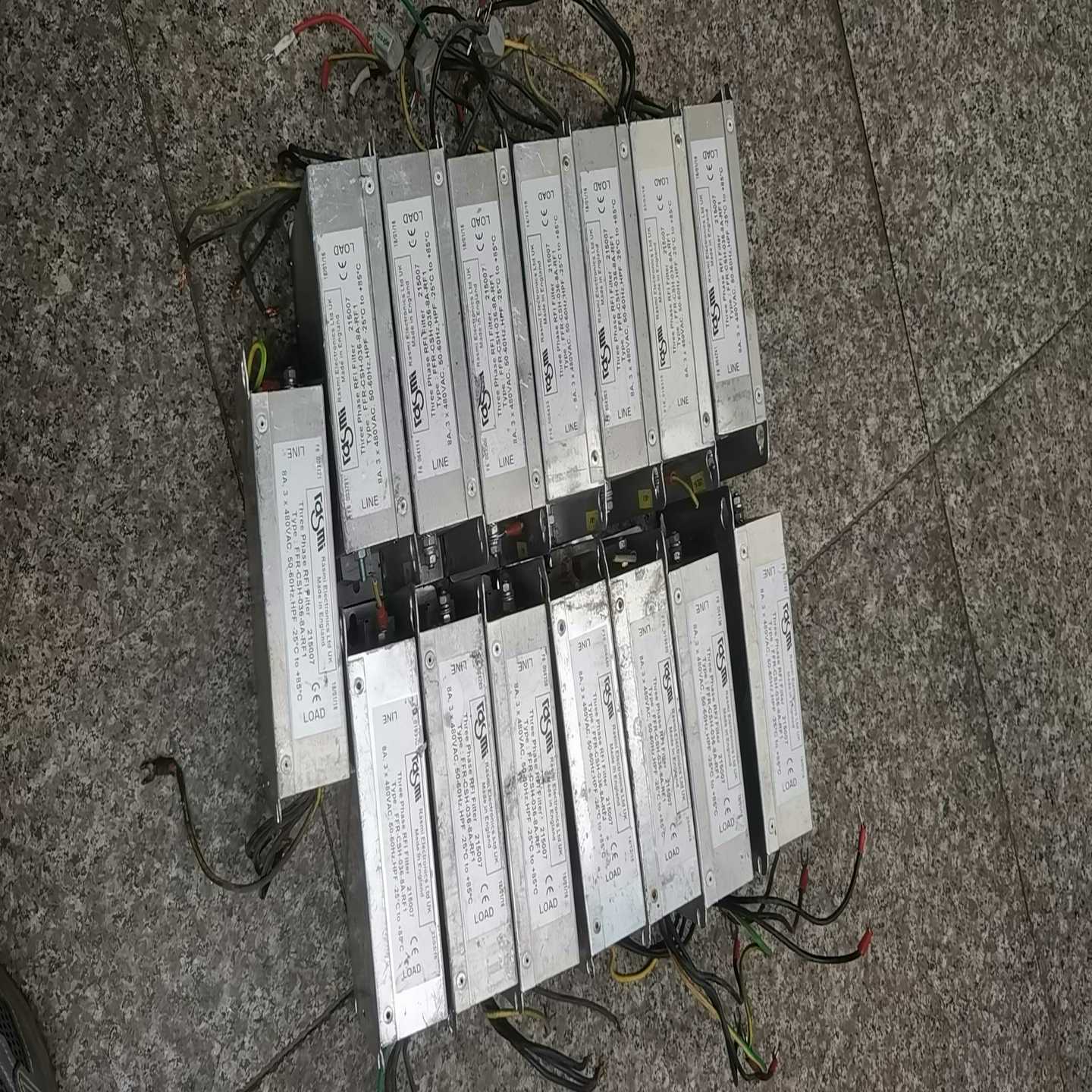 议价三相电源滤波器,型号FFR-CSH-036-8A-RF1,三