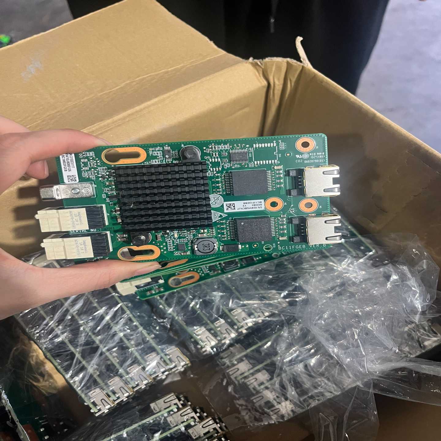 询价~华为RH1288 2288H V3V5服务器双口千兆网卡BC
