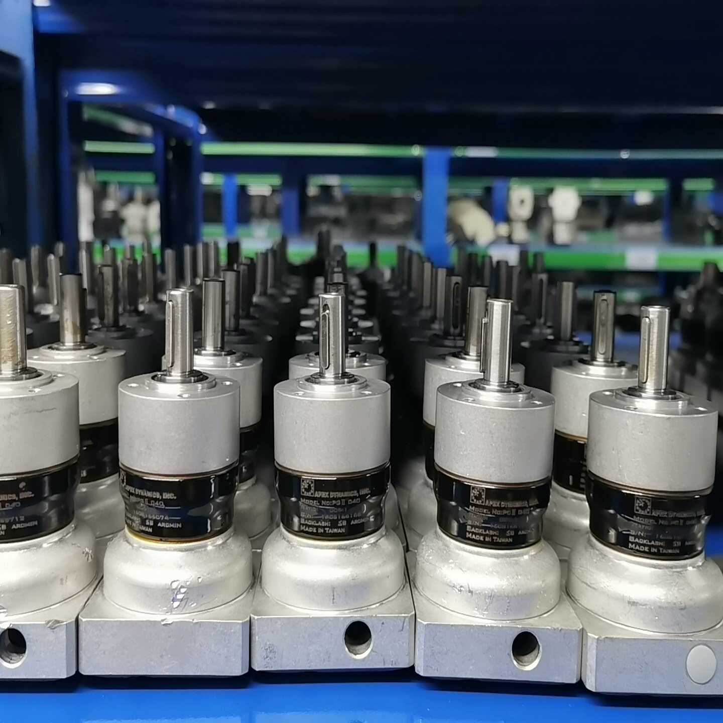 PG2-040就精锐行星减速机，减速比1:5！精适用