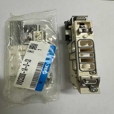 全新SMC电磁阀底座VQC2000-1A-D-C8--议价商品