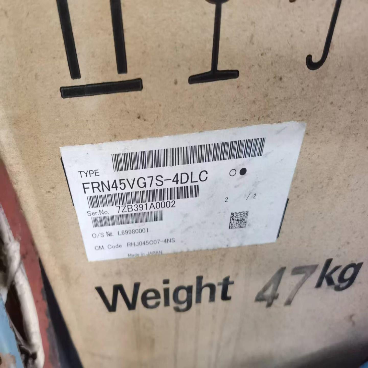 【请询价】出这款富士三相变频器FRN45VG7S-4DLC采用黑色外观