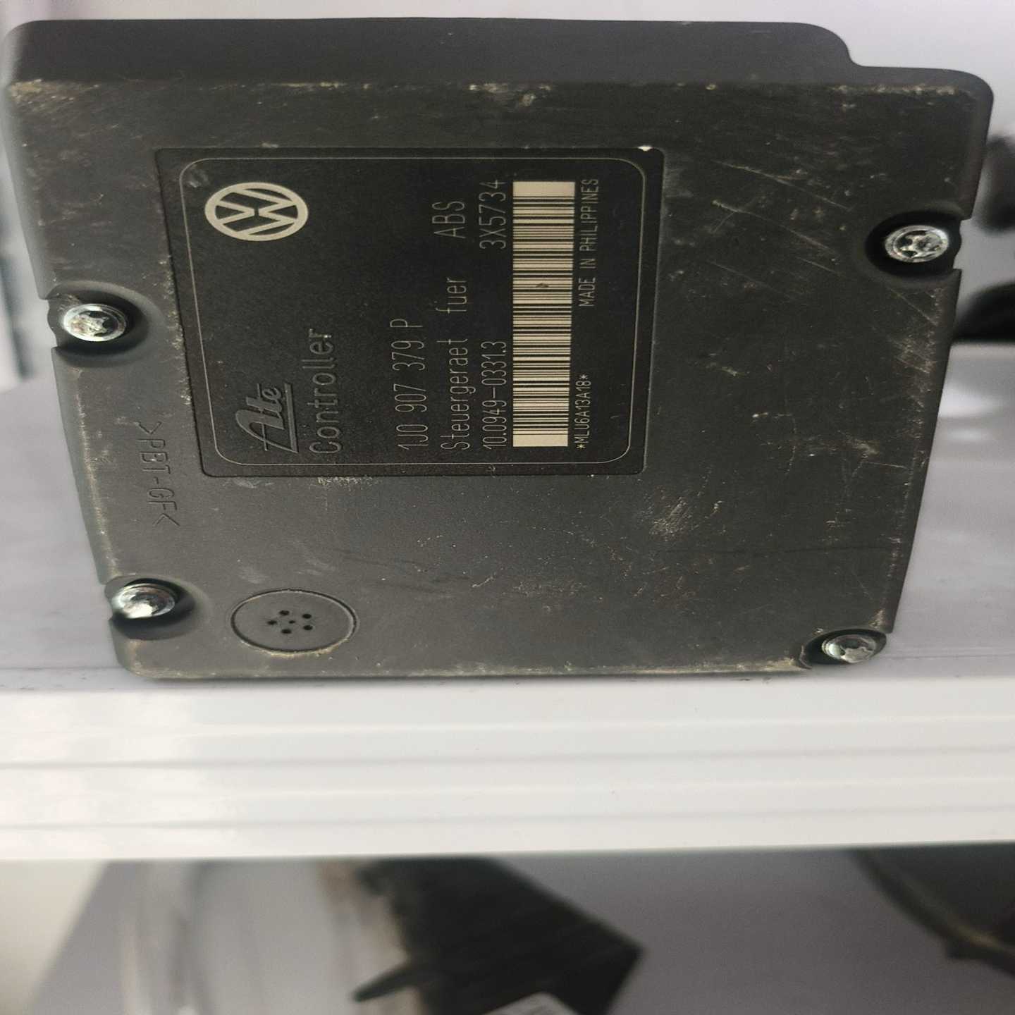 大众帕萨特ABS泵控制器，型号1J0907379P，原--议价商品