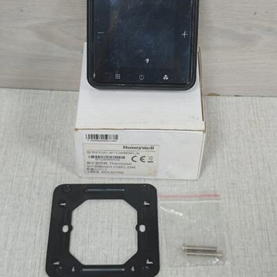 HONEYWELL WTS3B4BMEN THERMOSTAT 100240VAC