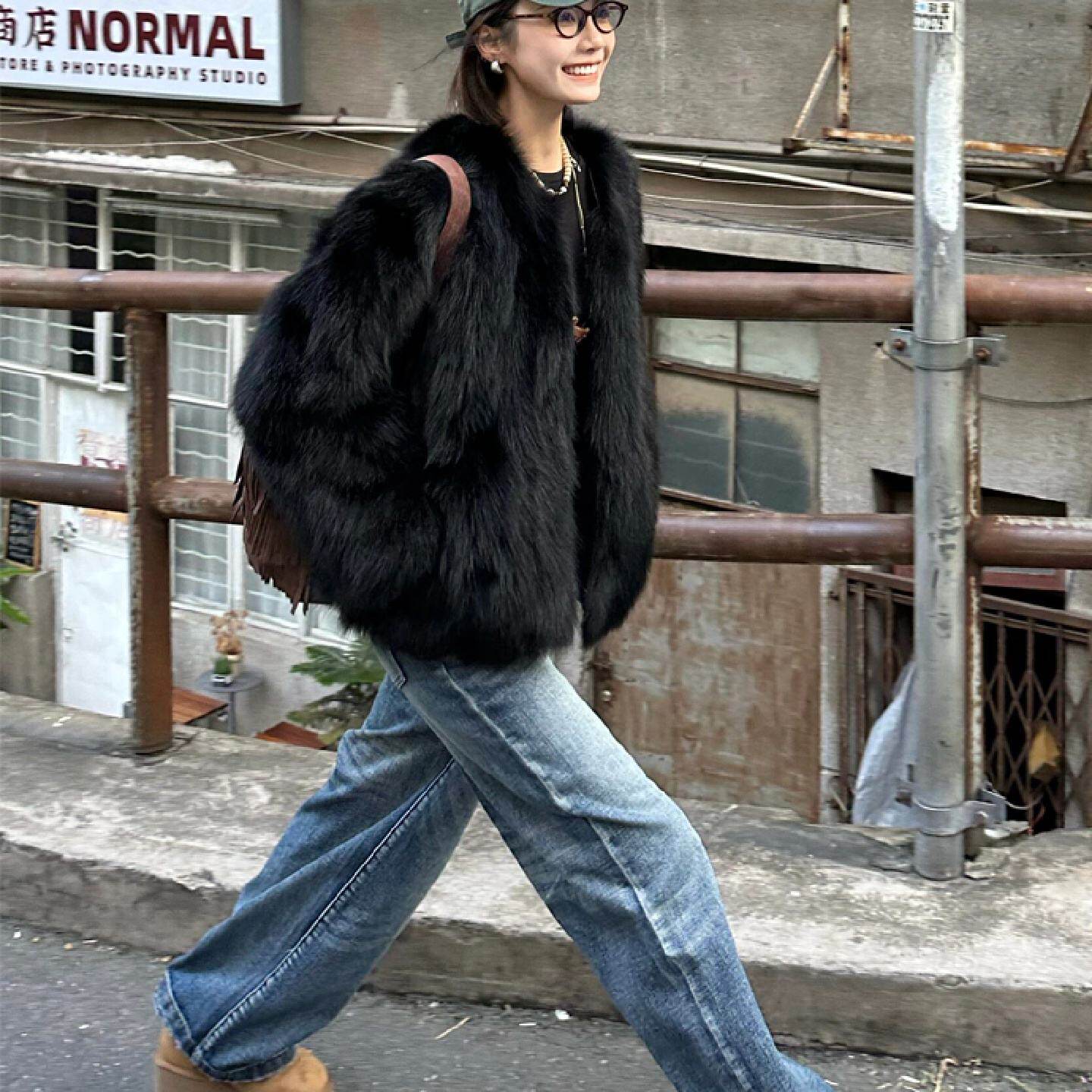 环保狐狸毛皮草外套女冬短款2025小个子黑色显瘦时髦加厚毛毛大衣