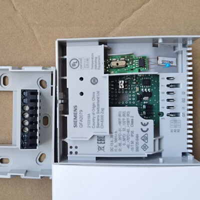 议价西门子室内温湿度感测器QFA2079