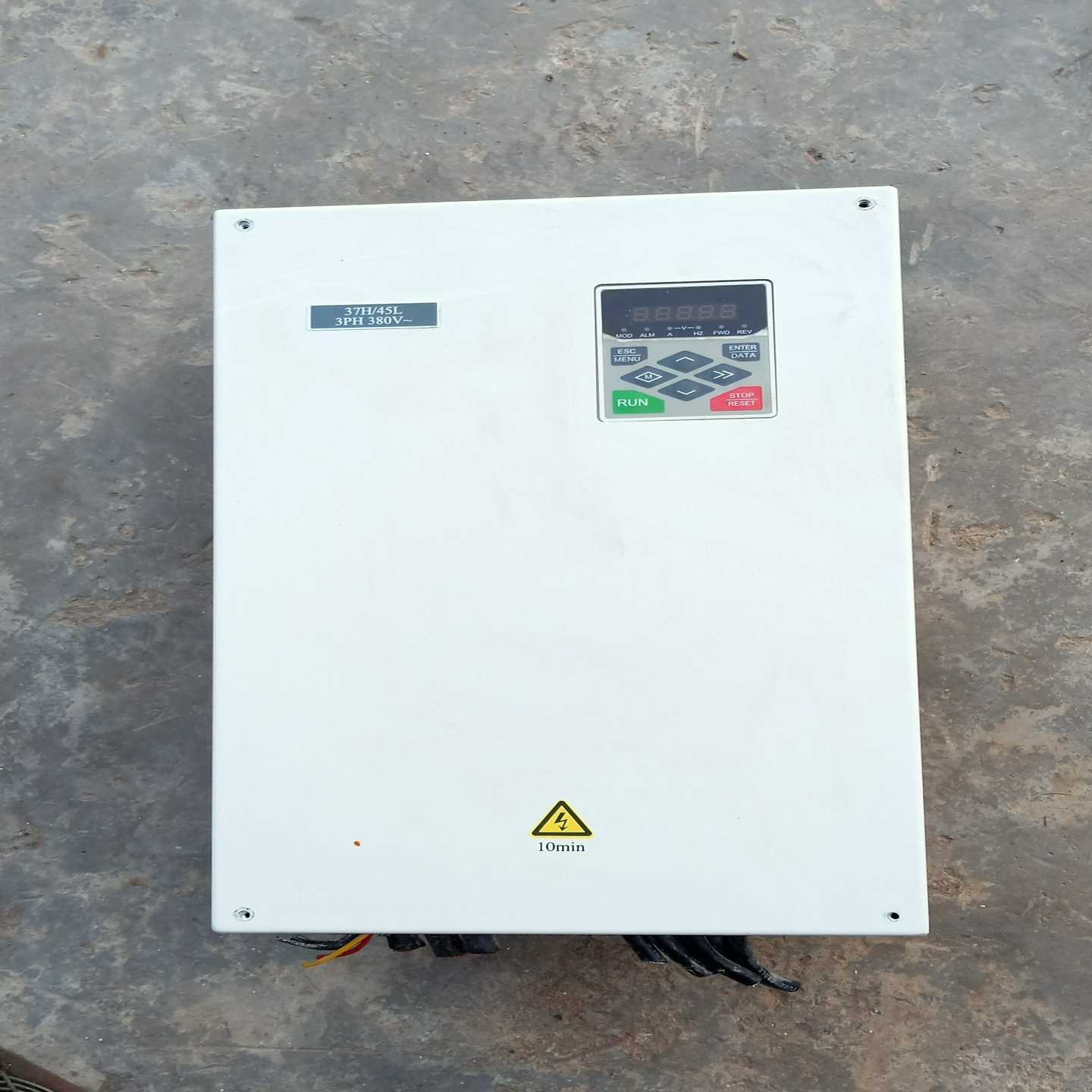 ENA100易能通用矢量变频器37KW/45KW适用