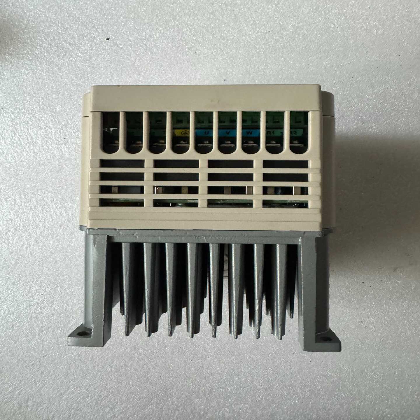 咨询-JSCC精研变频器C075,新的,没有包装