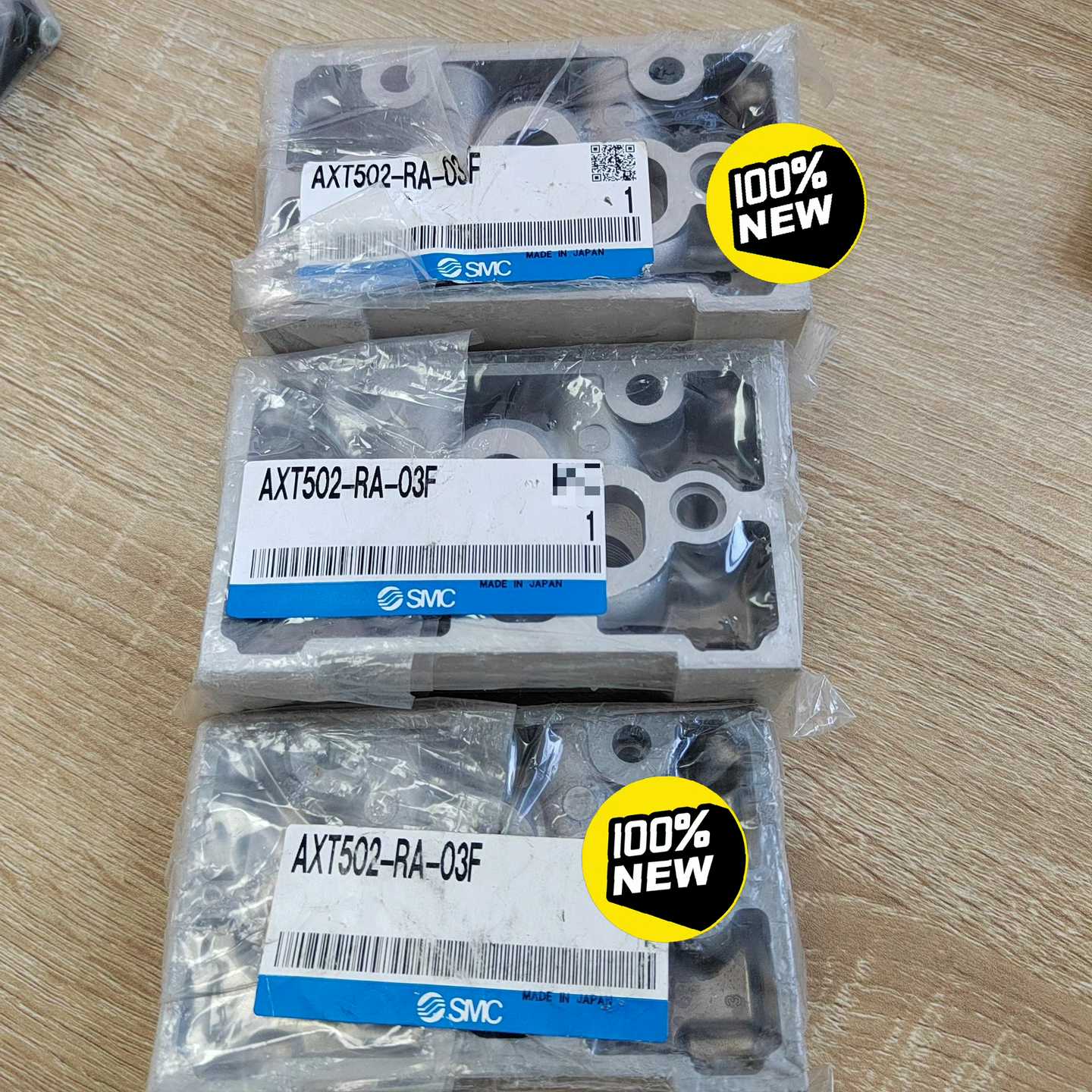 实拍现货！全新原装SMC底座AXT502-RA-03F正品--议价商品