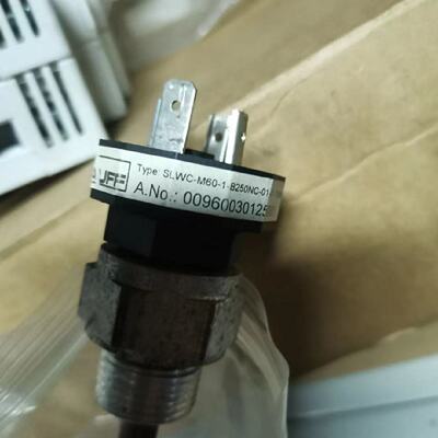议价西德福电磁式液位开关SLWC-M60-1-B250NC-01-01-1-T80NC