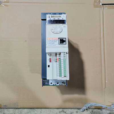 （议价）变频器3KW，ATV32HU30N4，实物拍摄，上电报