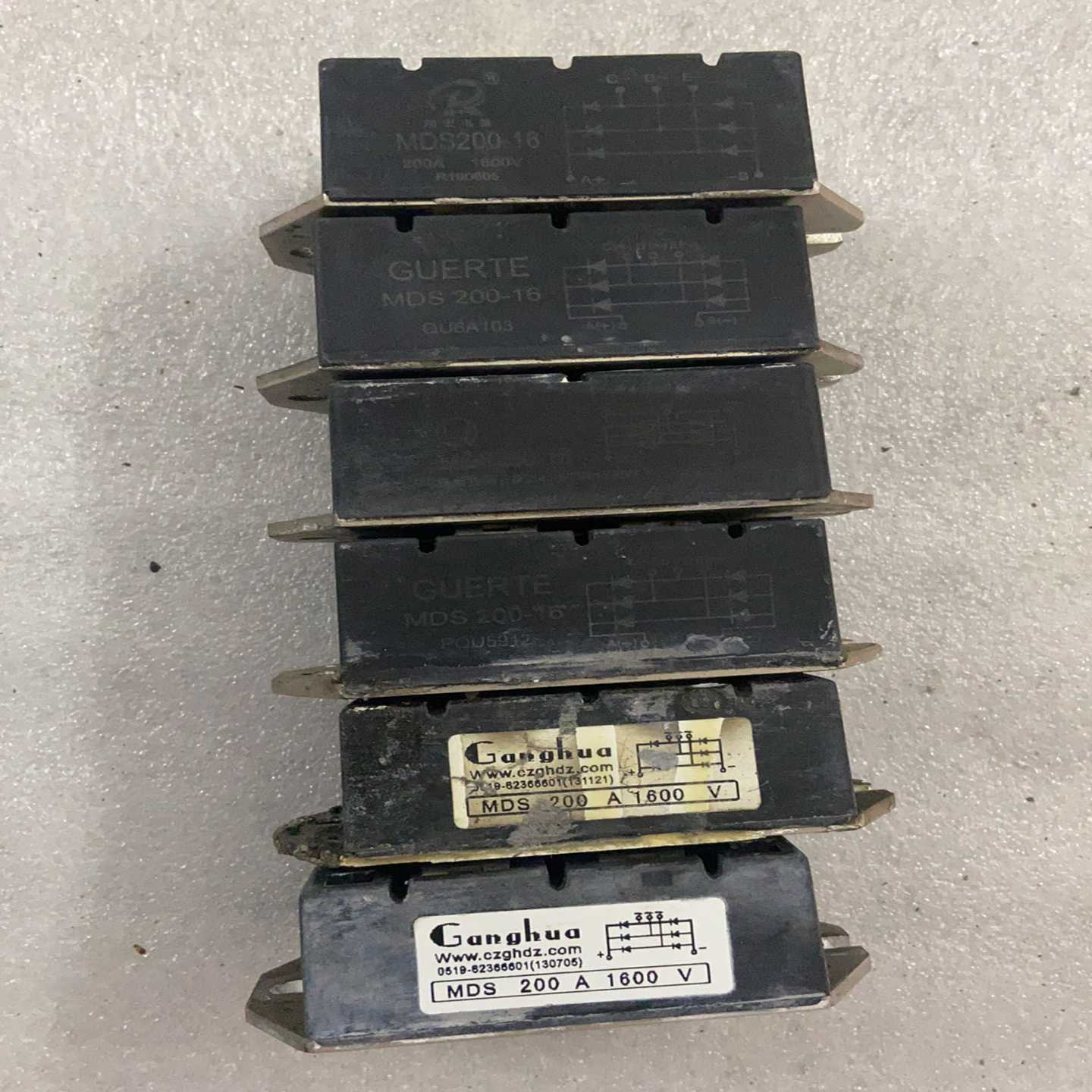 【议价】MDS200-16，200A1600V，三相桥，件适用