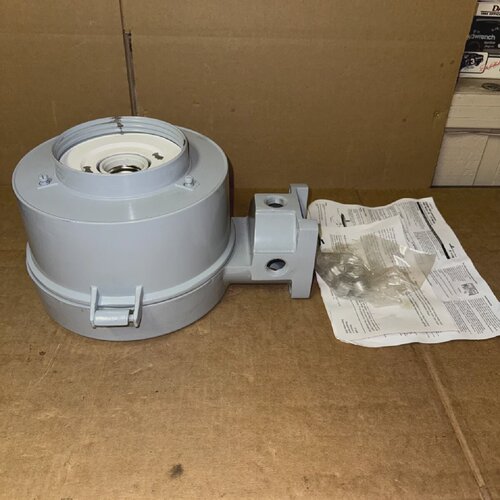 COOPER CROUSEHINDS VMVC2TW175GP120 EXPLOSIONPROOF LUMINAIRE