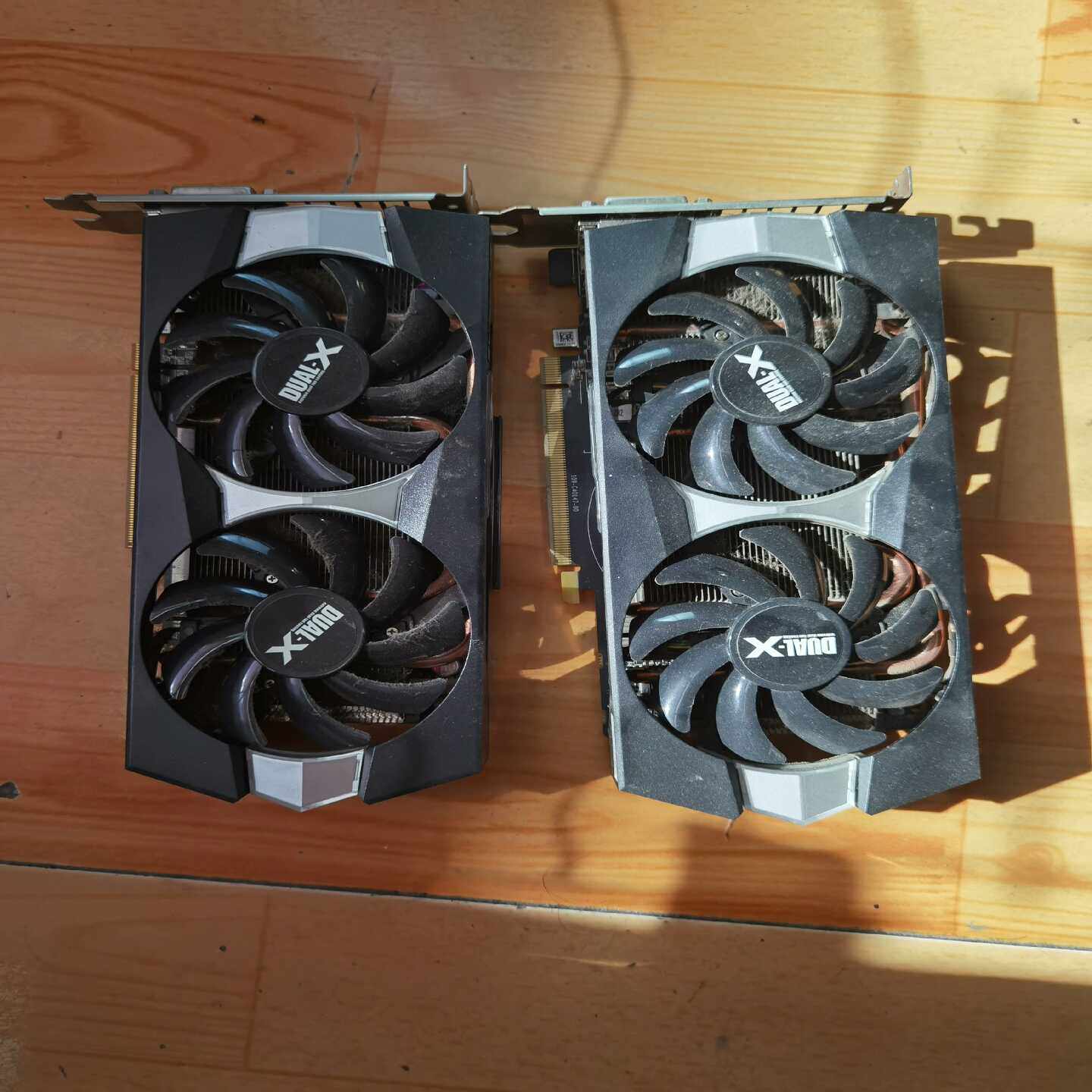 蓝宝石R9270X4g66p功能正常有4张(亚飞商行）