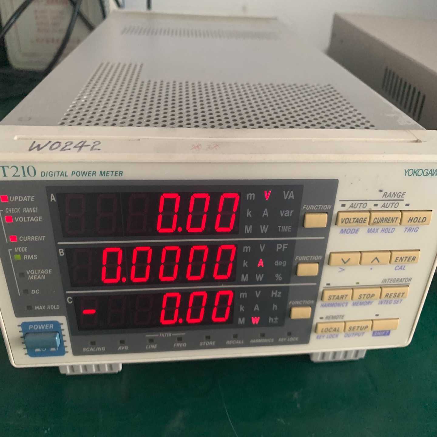 出售二手YOKOGAWA横河WT210功率计，实物拍摄--议价商品